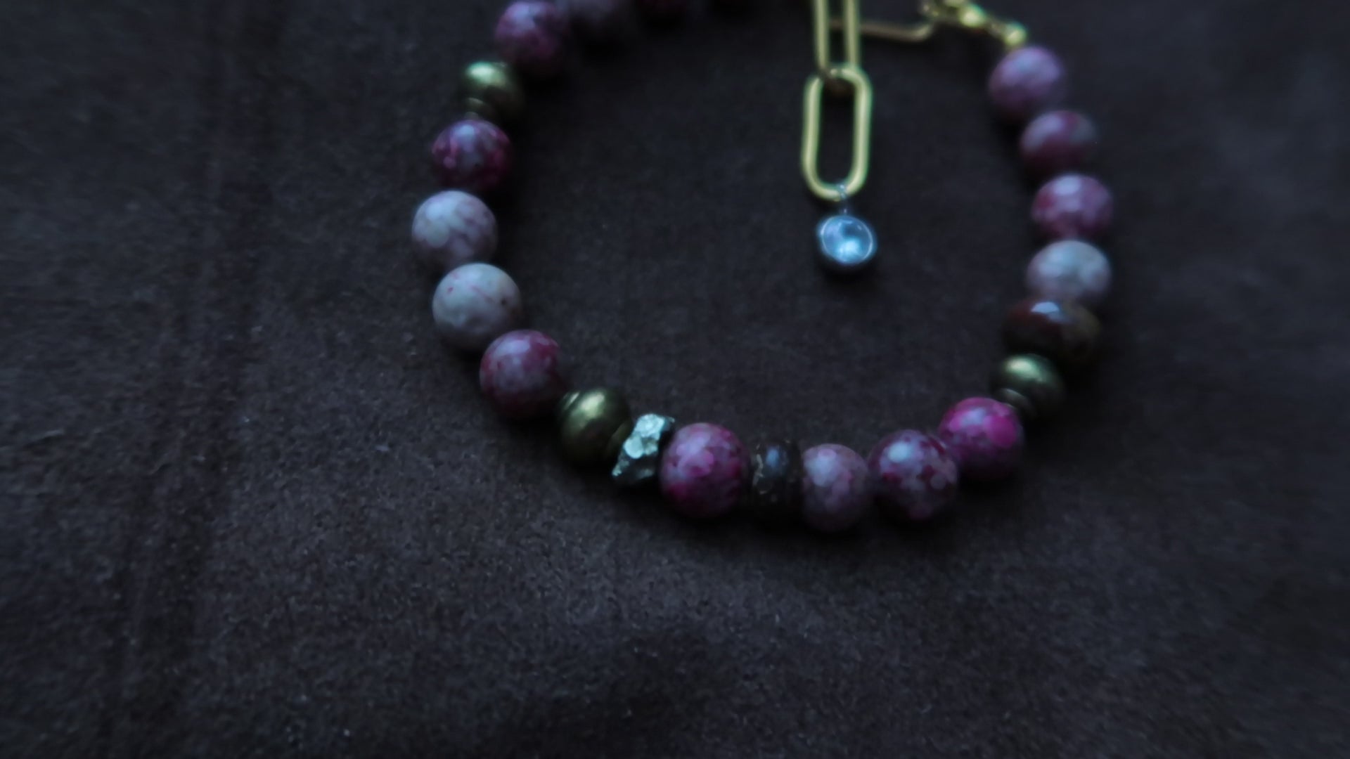 Maifanite & Pyrite Chain Bracelet